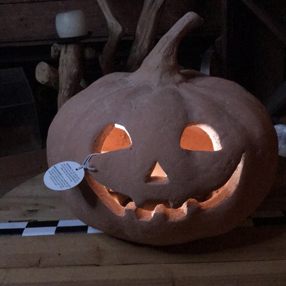 Pottery Barn Medium Size Handmade Terracotta Spooky and Cute Jack O' Lan… - Picture 4 of 16